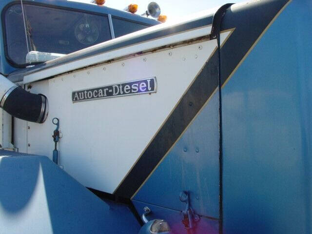 1964 Autocar Wrecker