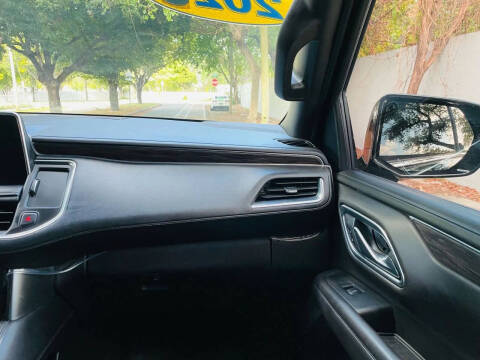 2021 Chevrolet Suburban LT