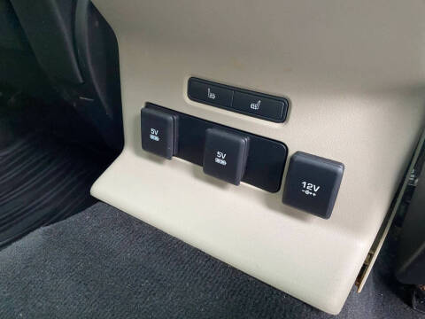 2018 Land Rover Range Rover Velar P250 R-Dynamic SE