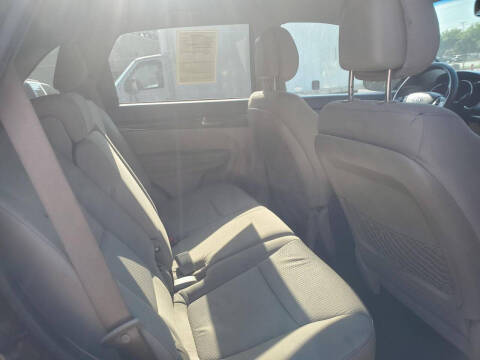 2012 Kia Sorento LX