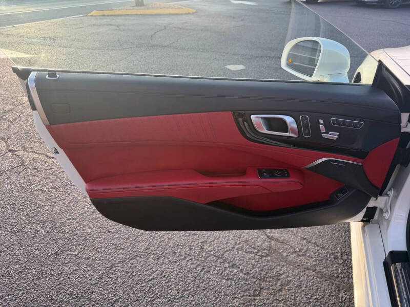 2017 Mercedes-Benz SL-Class