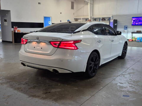 2017 Nissan Maxima Platinum