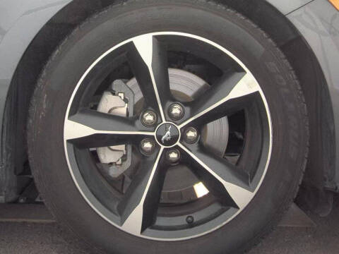 2022 Ford Mustang EcoBoost