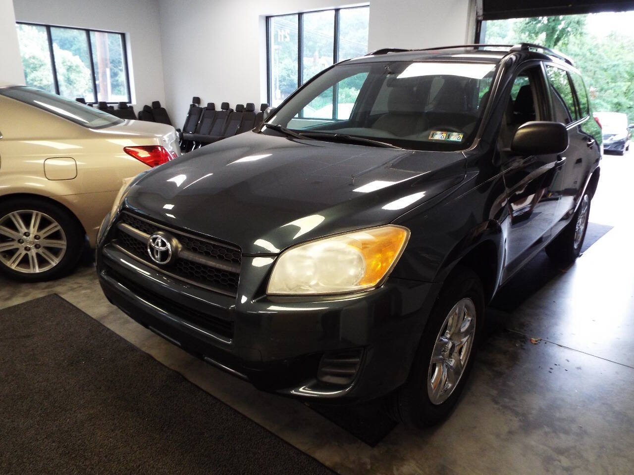 Black 2012 Toyota RAV4 Base 4x4 Base 4dr SUV 2