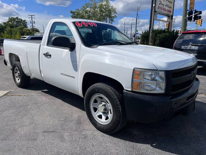 2011 Chevrolet Silverado 1500 Work Truck photo 2