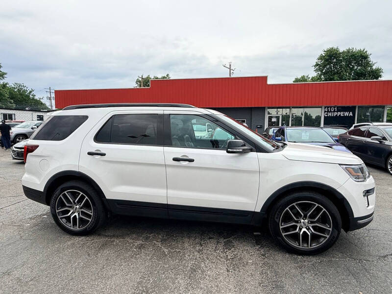 2019 Ford Explorer Sport