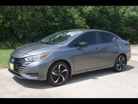 2025 Nissan Versa SR