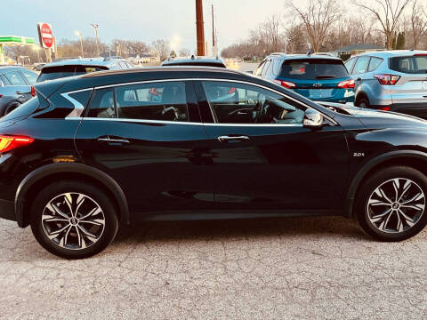 2019 Infiniti QX30 Luxe