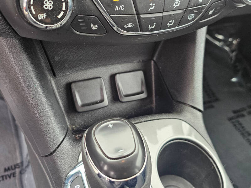 2017 Chevrolet Cruze LT Auto