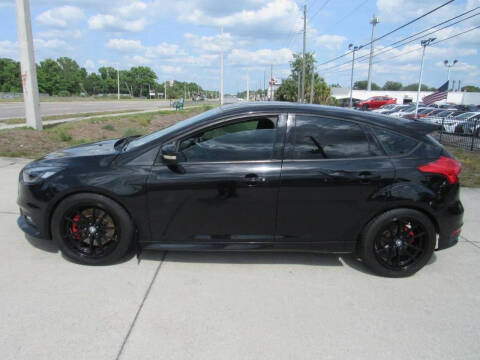 2016 Ford Focus ST