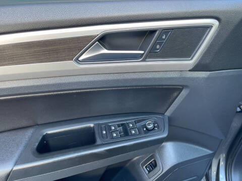 2018 Volkswagen Atlas V6 SEL 4Motion