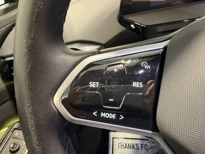 2023 Volkswagen ID.4 Pro