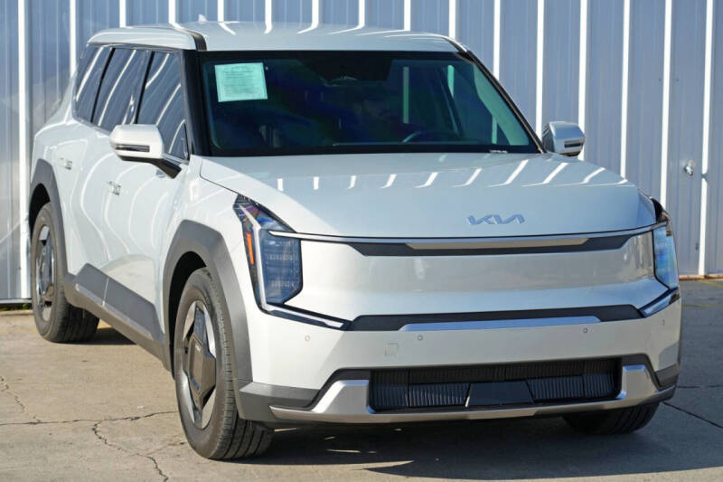 2024 Kia EV9 Light Long Range