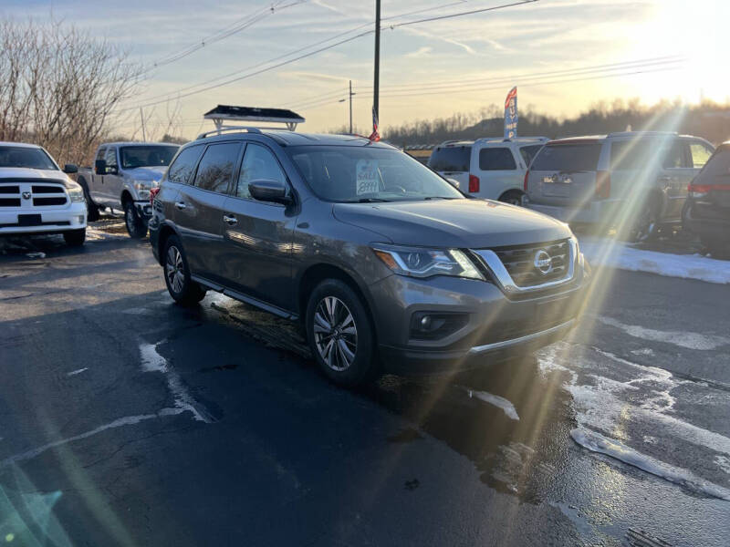 2019 Nissan Pathfinder SV