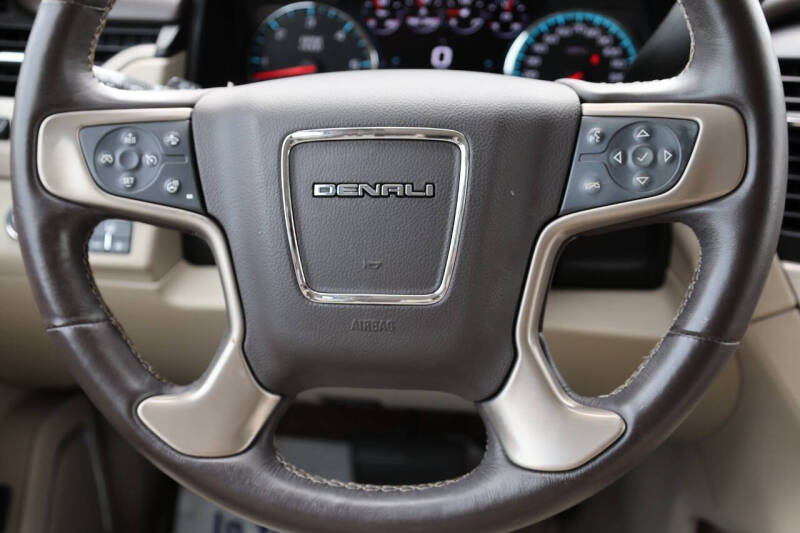 2017 GMC Yukon Denali