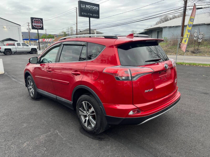 2017 Toyota RAV4 XLE