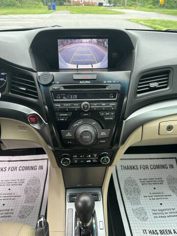 2015 Acura ILX 2.0L w/Tech