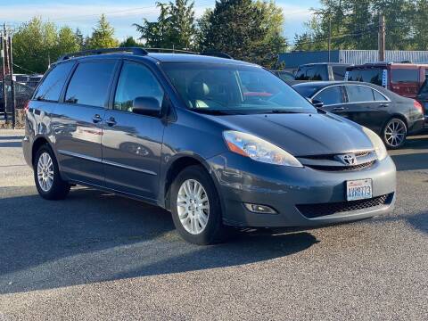 2007 Toyota Sienna for sale at LKL Motors in Puyallup WA