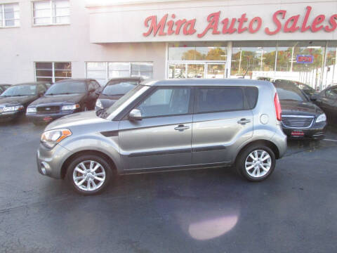 2013 Kia Soul +