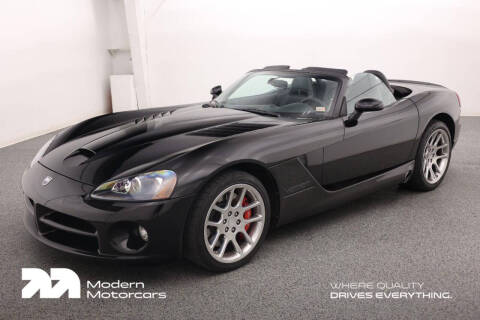 2004 Dodge Viper