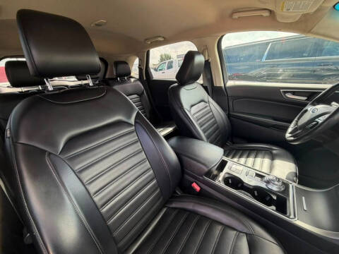 2020 Ford Edge SEL