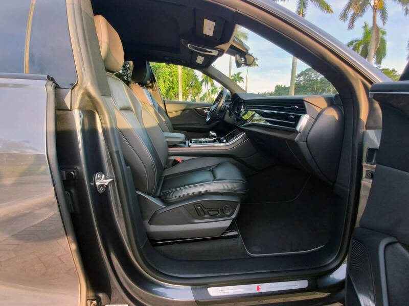 2019 Audi Q8 quattro Prestige 55 TFSI