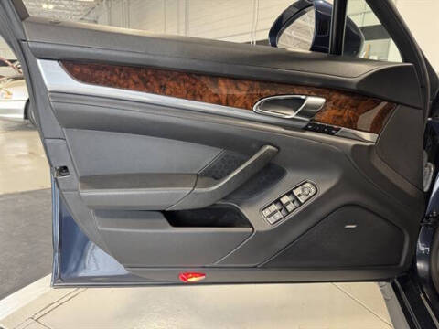 2012 Porsche Panamera 4