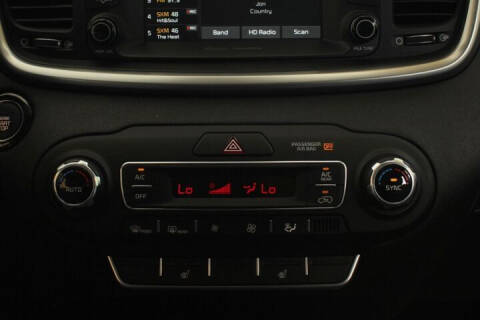 2019 Kia Sorento EX V6