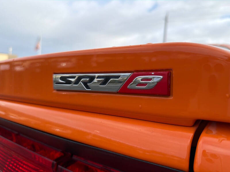 2012 Dodge Challenger SRT8 392