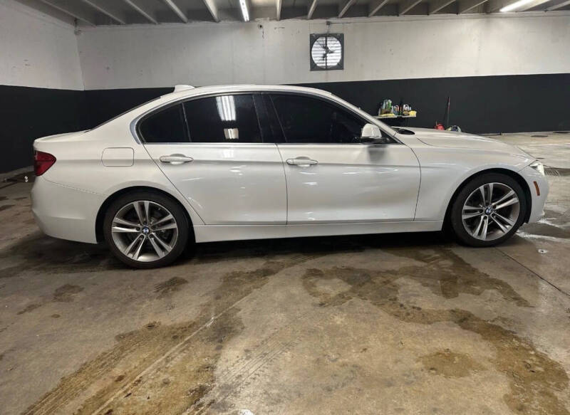 2016 BMW 3 Series 328i