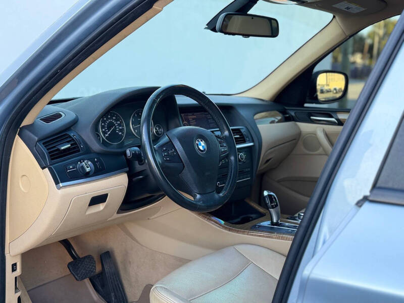 2011 BMW X3 xDrive28i