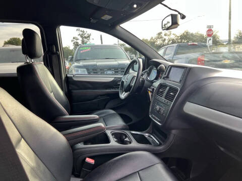 2017 Dodge Grand Caravan GT