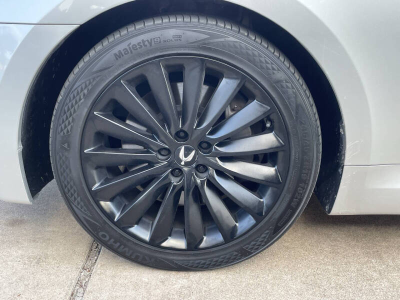 2014 Hyundai Equus Signature