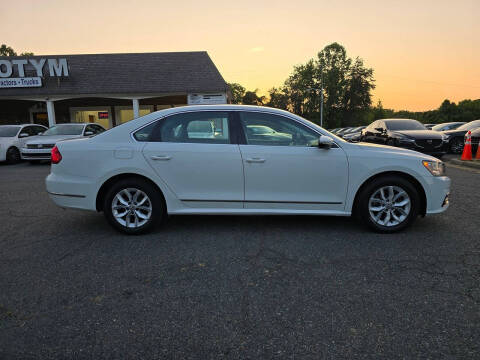 2016 Volkswagen Passat 1.8T S