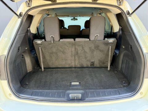 2018 Nissan Pathfinder S
