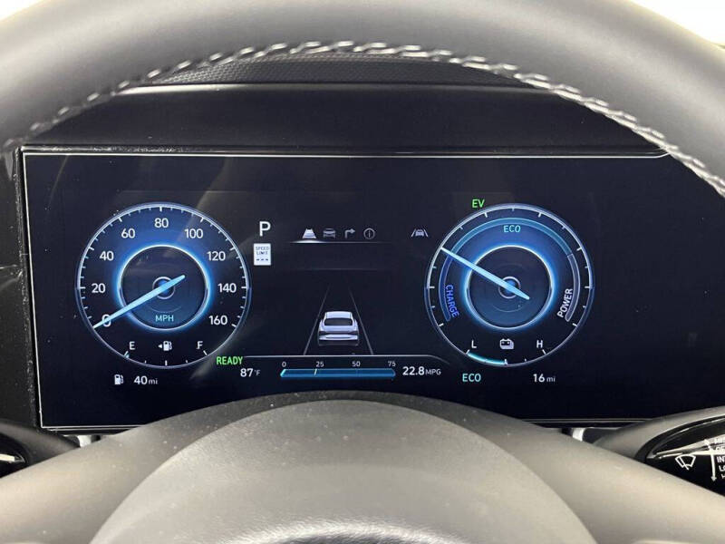 2025 Hyundai Elantra Hybrid Limited