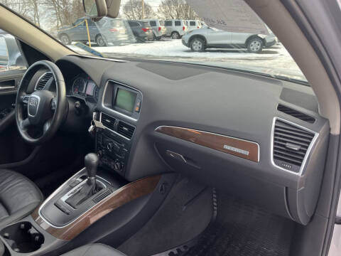 2011 Audi Q5 3.2 quattro Premium Plus