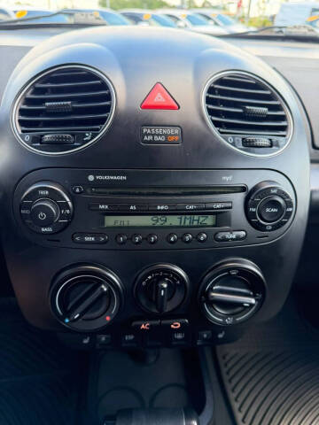 2009 Volkswagen New Beetle