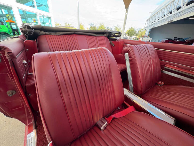 1965 Oldsmobile Cutlass