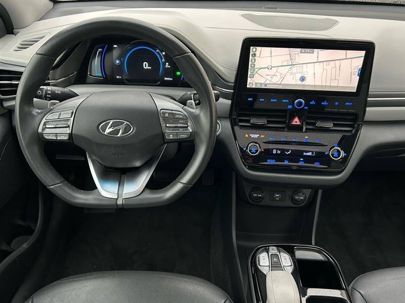 2020 Hyundai IONIQ Limited photo 15