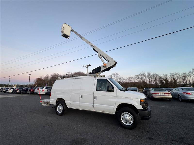 2011 Ford E-Series E-350 SD