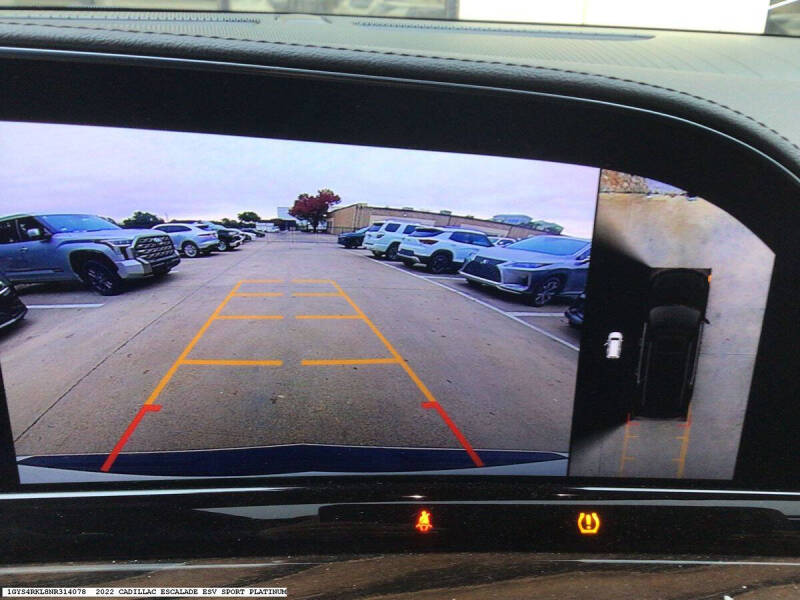 2022 Cadillac Escalade ESV Sport Platinum