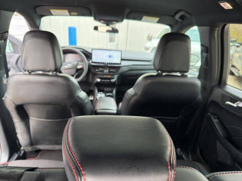 2023 Ford Escape ST-Line