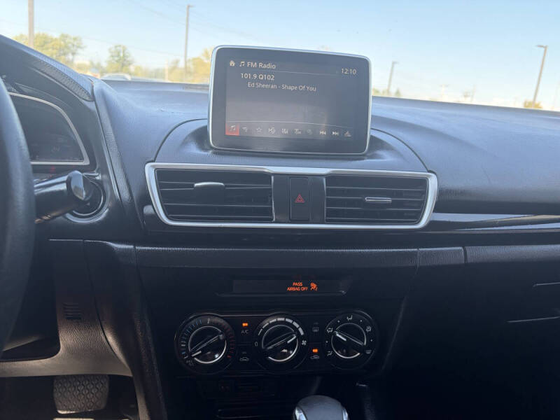 2016 Mazda MAZDA3 i Sport