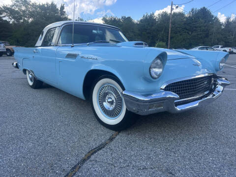 1957 Ford Thunderbird