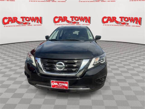 2019 Nissan Pathfinder S