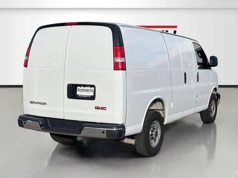 2025 GMC Savana 2500