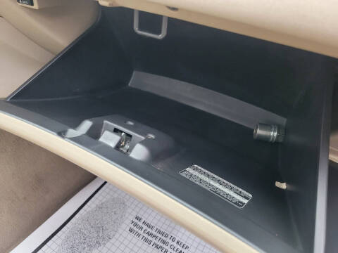 2004 Toyota Avalon XL