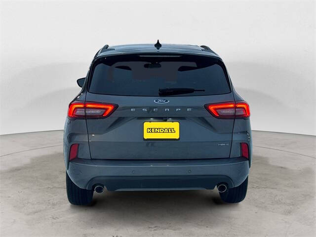 2024 Ford Escape Hybrid ST-Line Select