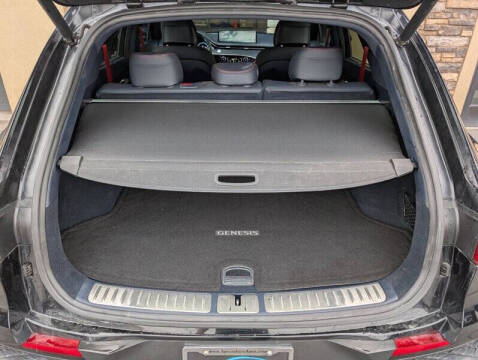 2023 Genesis GV70 2.5T Standard